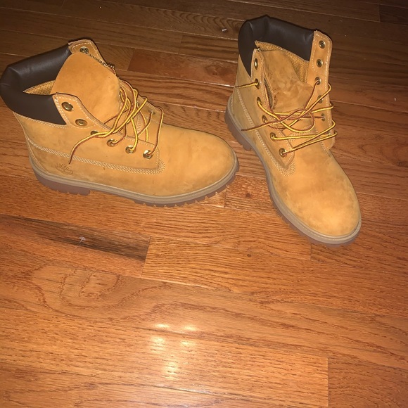 Timbs - Picture 3 of 6
